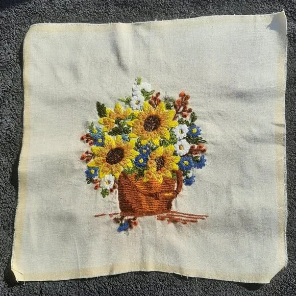 Finished Crewel Stitch Sunflowers Completed 15" x 15.5" - Picture 3 of 4